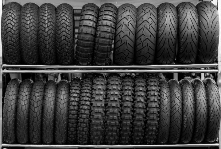 Vente de pneus d’occasion : bonne affaire ou risque inutile ?